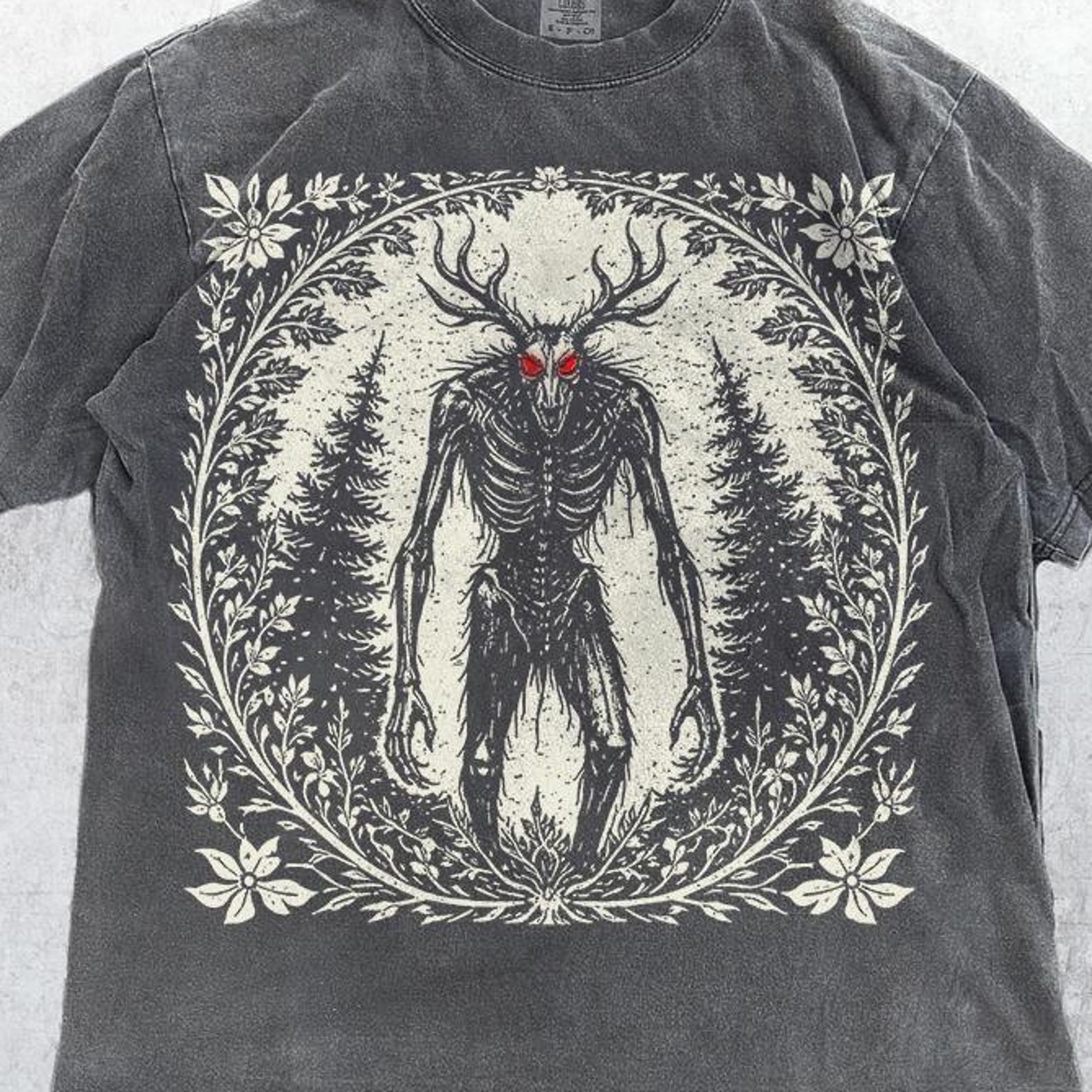 Wendigo T-shirt, Folk art Cryptid Shirt, Cryptid Horror Tee, Cryptidcore Wendigo Shirt, Weirdcore Funny Gift, Meme t-shirts Comfort Colors® S