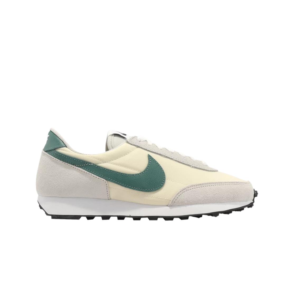 

Женские кроссовки Nike Daybreak Coconut Milk Green CK2351-112