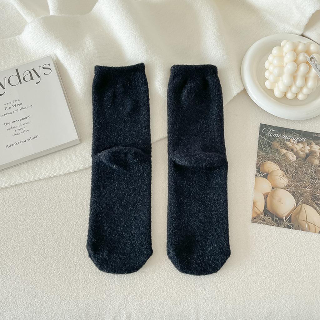 

Socks Australian Velvet Cat Eating Fish Ab Animal Embroidery Mid-Tube Socks Internet Celebrity Warm And Cute Confinement Socks One size