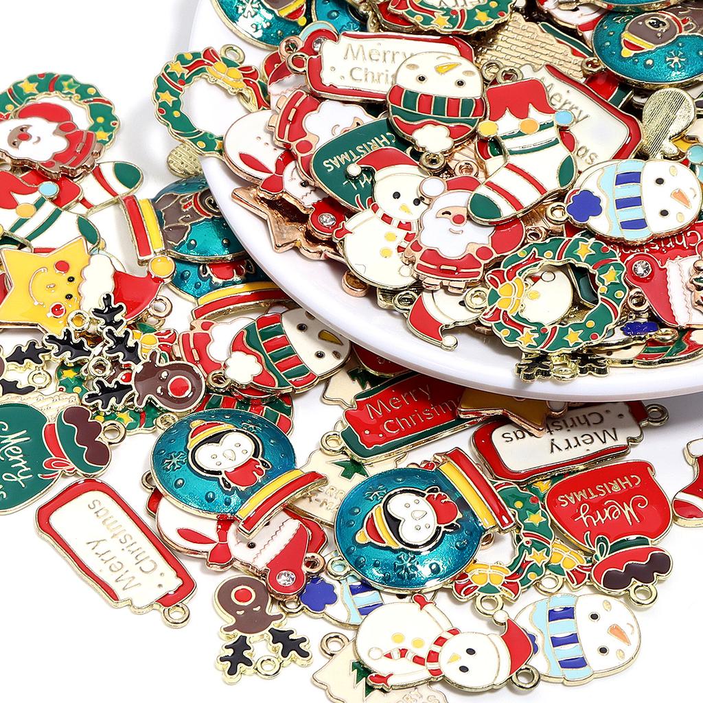 10-20pcs/lot Christmas Series Alloy Enamel Cute Pendant Santa Claus Elk Snowman Shape Charms For DIY Bracelet Necklace Accessory