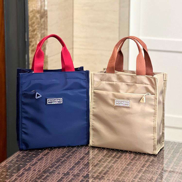 Mori Style Color Block Tote: Lunch Bag for Students and Professionals