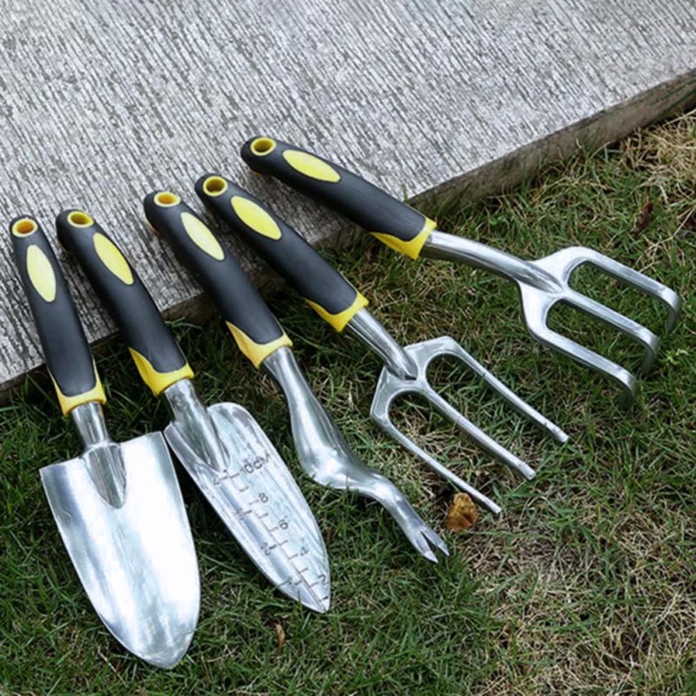Set of garden tools: garden shovel, rake, claws, Father's Day, GoGarden