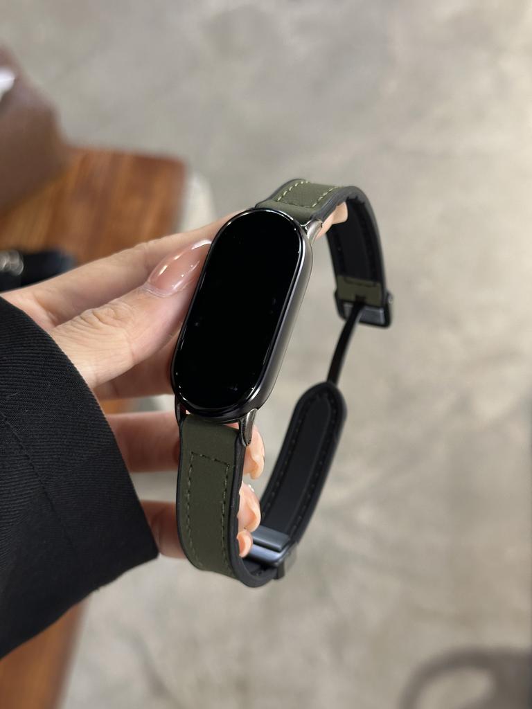 For Xiaomi Mi Band 10 9 8 Wristband Accessories Magnetic Bracelet Belt Pulseira Correas Xiaomi Smart Band 8 9 10 Leather Strap