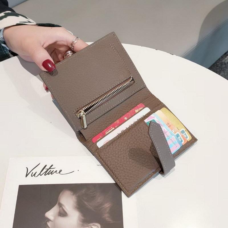 2025 Genuine Leather Women Wallets First Layer of Cowhide Short Purse Branded Design H Hasp Wallet Billfold Without Logo