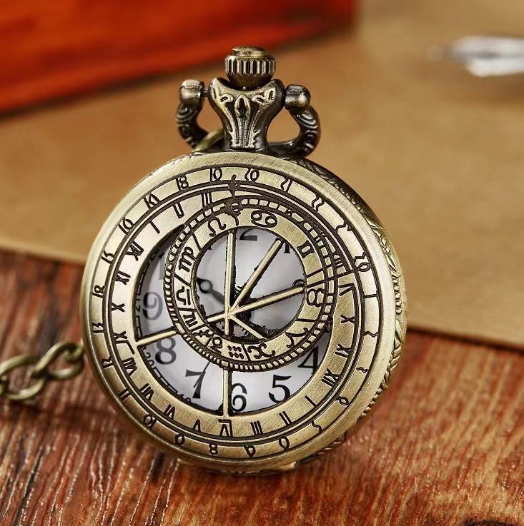 Vintage Pocket Watch Collection Triangular Quartz Universal Casual Vintage Pendant Pocket Watch