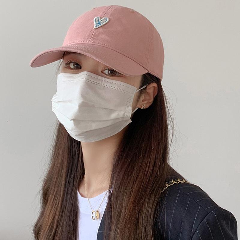 Heart Embroidery Women Baseball Cap Candy Colors Curved Brim Cotton Peaked Hat Female Girls Outdoor Use Sun Protection Hats Korean Style Love