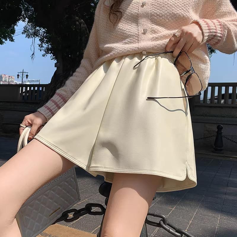 

Женские повседневные брюки А-силуэта с широкими штанинами из искусственной кожи с высокой посадкой - Модная верхняя одежда в корейском стиле, шорты 4XL абрикосовый