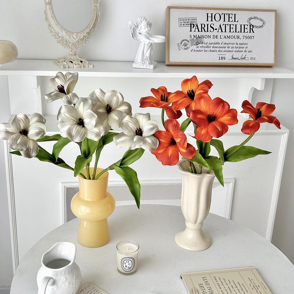 Hochwertige PU Brauner Tulpenblumen-Dekor für Wohnzimmer & Hochzeitsfotografie