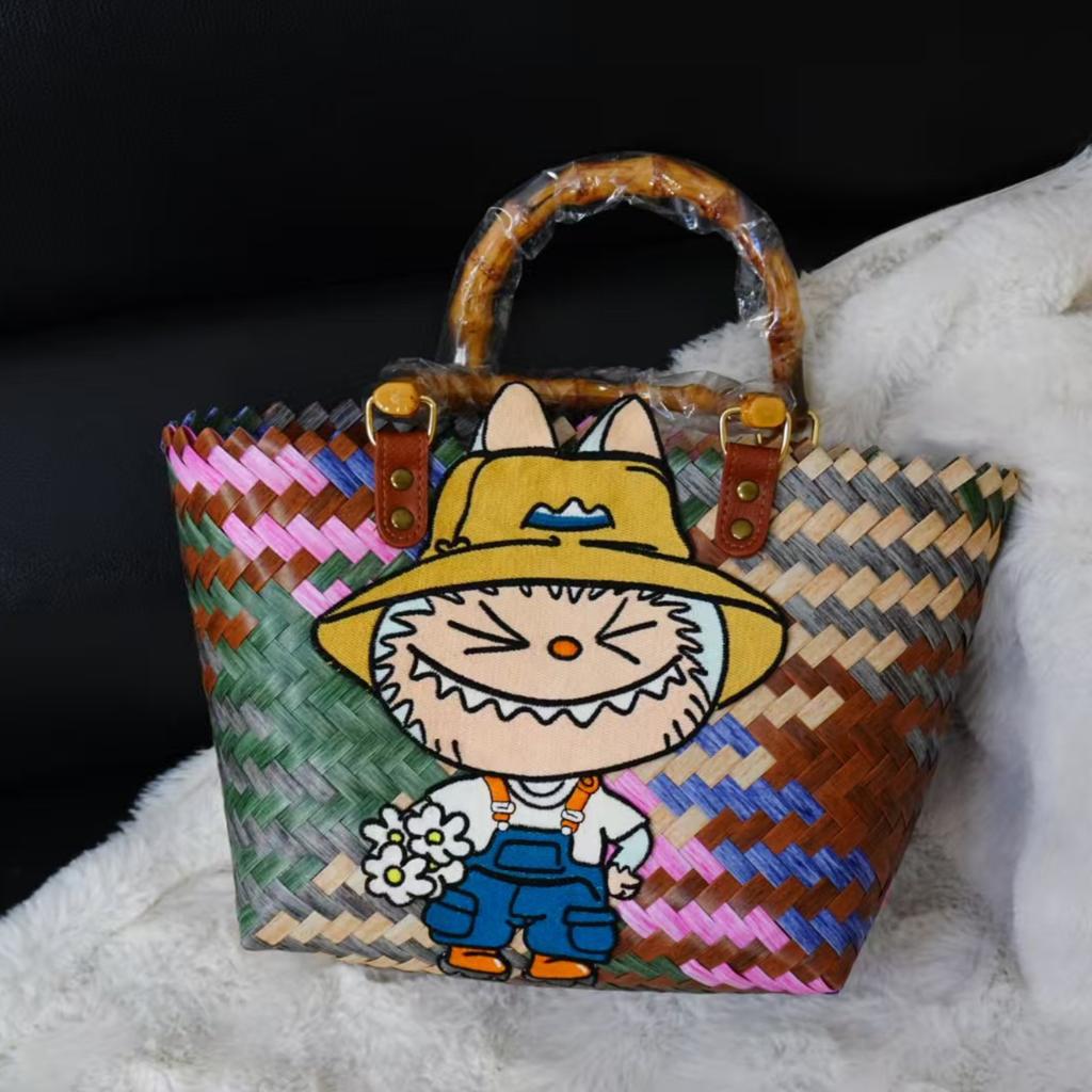 Labubu Summer new style net red woven basket bag shoulder handbag women's bag cute pull cloth cartoon rattan bag CLE