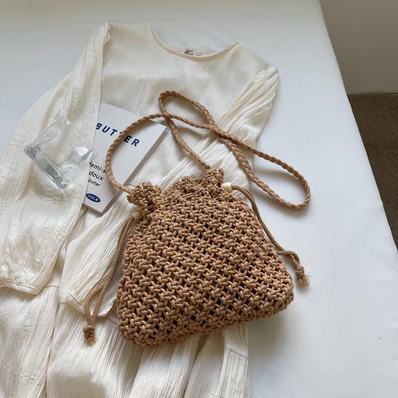 Crochet Bag Women's Bohemian Style Hollow Shoulder Bag Woven Small Bag