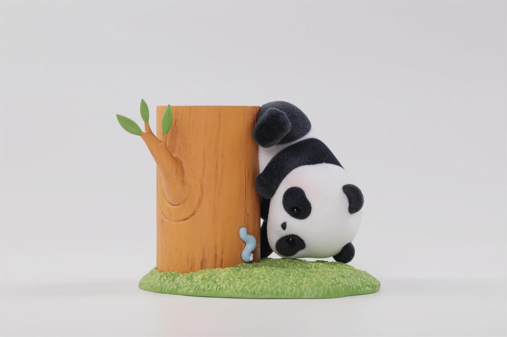 52TOYS BLINDBOX PANDA ROLL Tree Climbing Series 8-Piece Box