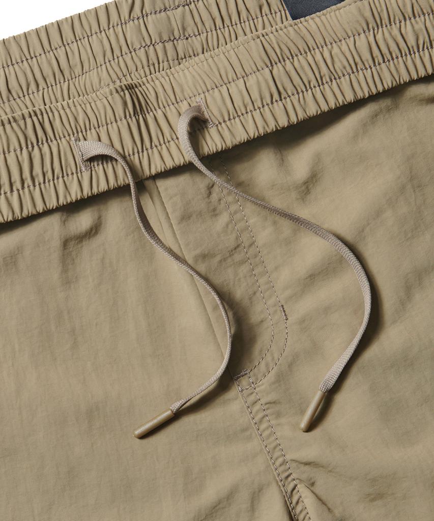 MUSINSA STANDARD Nylon Elastic Waist Shorts_5.5 Inch [Beige]