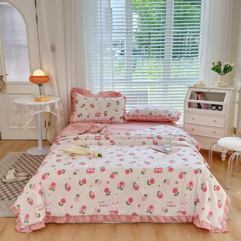 Niedliches Cartoon-Kaninchen Bettwäsche-Set Queen Rosa Tulpenblumen Sommer Dünne Steppdecke Weiche Botanische Blumensteppdecke mit 2 Kissenbezügen