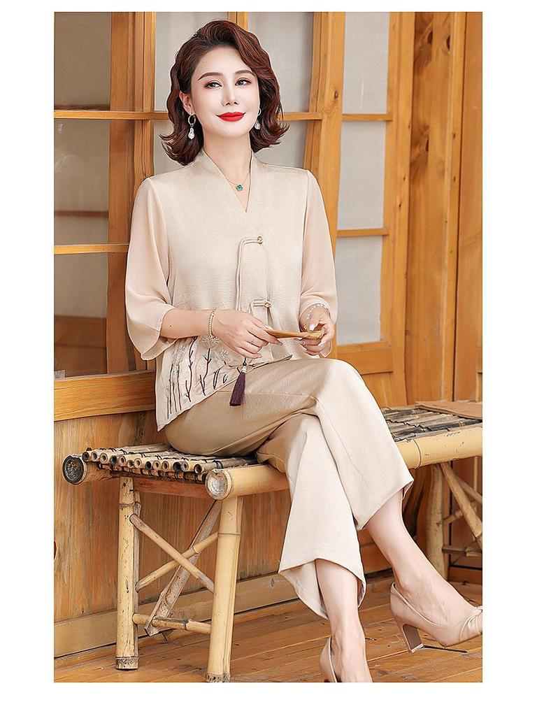 2024 New Women's Chiffon Blouse & T-Shirt Set for Middle-Aged & Elderly – Short Sleeve, Two-Piece Summer Fashion