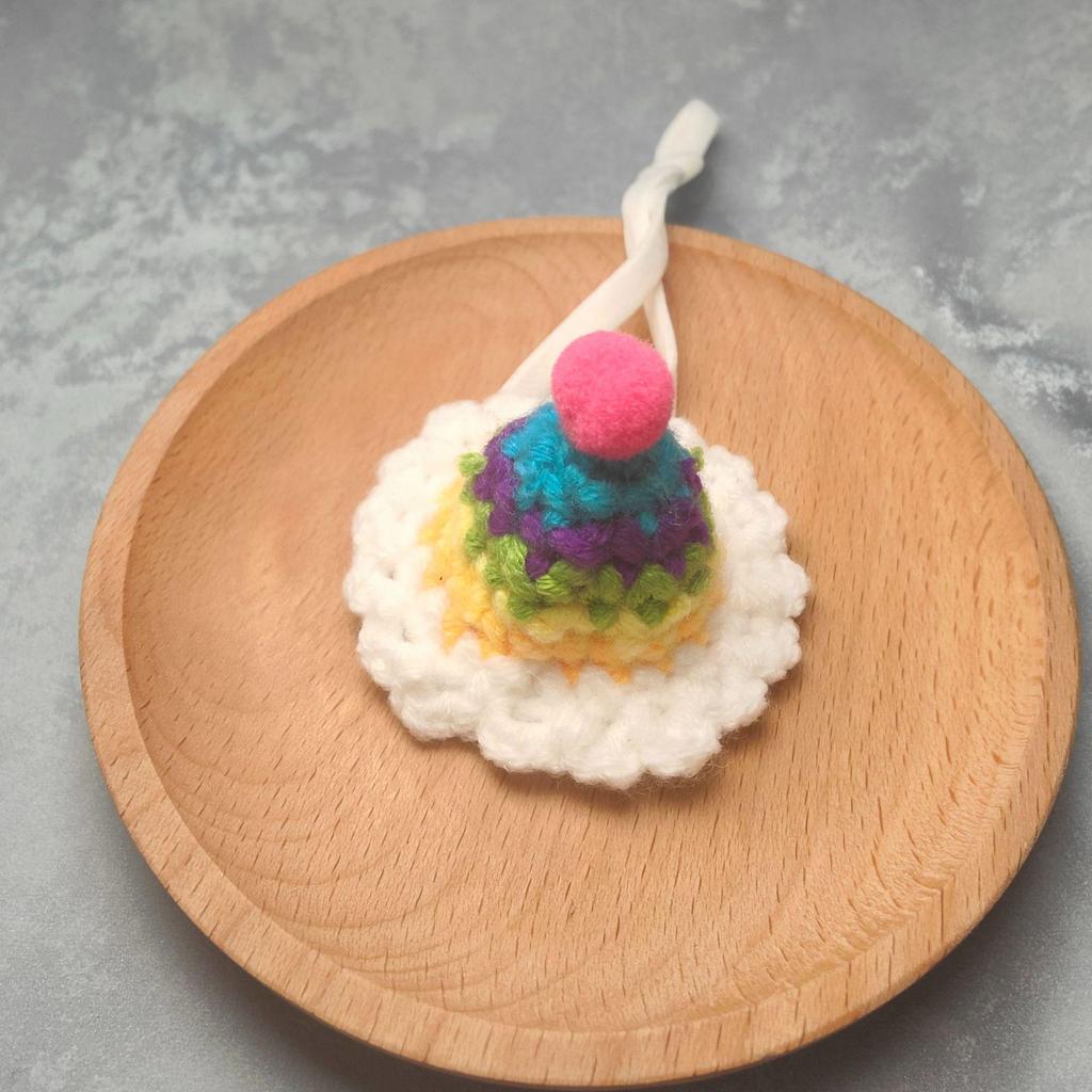 Valentine's Pearl Desktop Goose Set with Mini Knitted Hat & Adjustable Wings Clothing