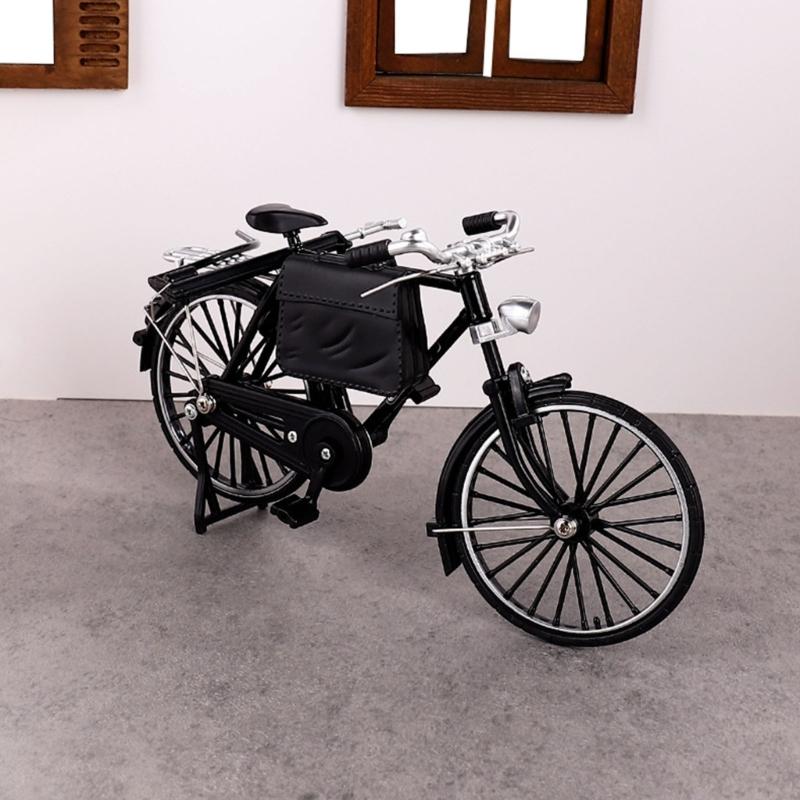 Metalowe Rowery Ozdoba na Biurko Kowalstwo Figurki Rowerów Miniaturowy Model Roweru Zabawka Dekoracje Domu Prezent na Parapetówkę