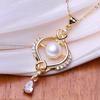 LSOOYH Collane di Gioielli con Perle d'Acqua Dolce Naturali per Donna Elegante Pendente a Fiore Color Oro Regalo di Compleanno