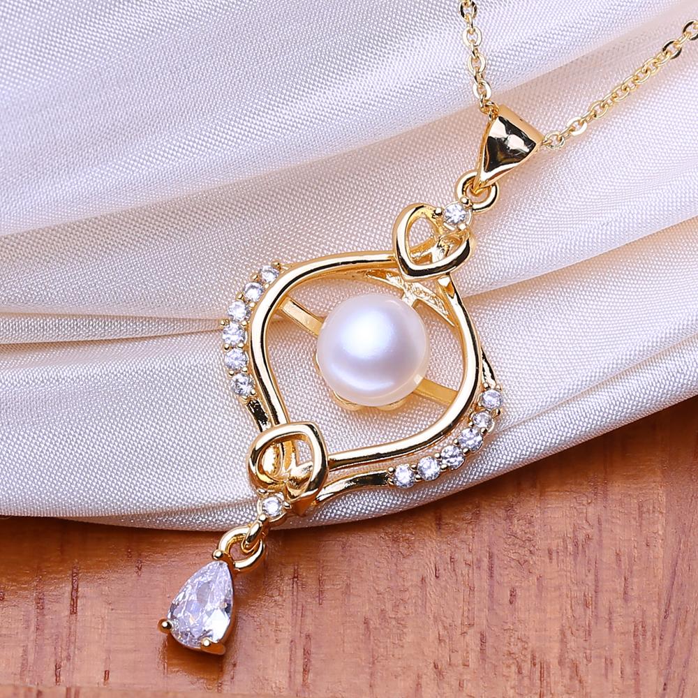 LSOOYH Collane di Gioielli con Perle d'Acqua Dolce Naturali per Donna Elegante Pendente a Fiore Color Oro Regalo di Compleanno