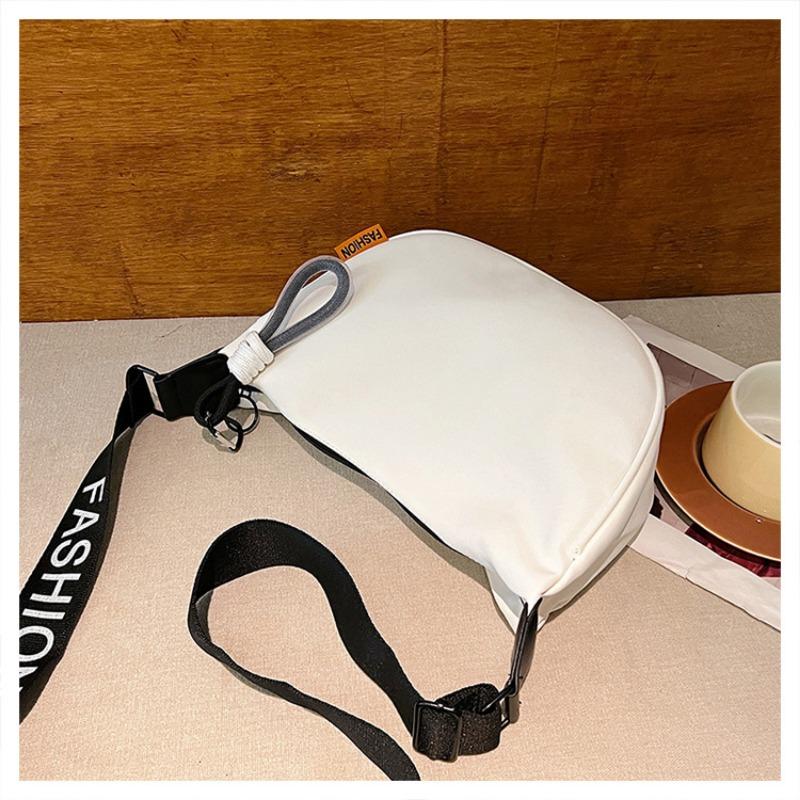 Spacious Nylon Canvas Bag Women Fall Winter New Trend Fashion Versatile Solid Color Crossbody Bag Crescent Moon Bag
