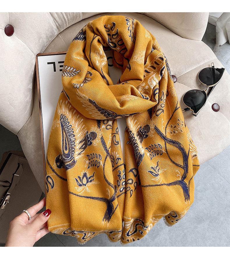 Liu Yifei-Inspired Retro Bluebird Cashmere Scarf - Thick, Warm, Ethnic Style Women's Winter Neck Warmer