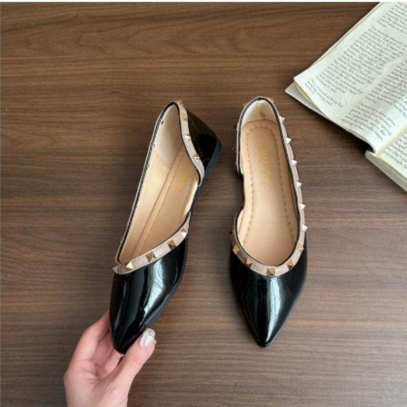 

Модные женские золотые заклепки Взрослые Матовые Блестящие Летние Пляжные Туфли Женская Мода На Плоской Подошве Белые Черные 35 чёрный