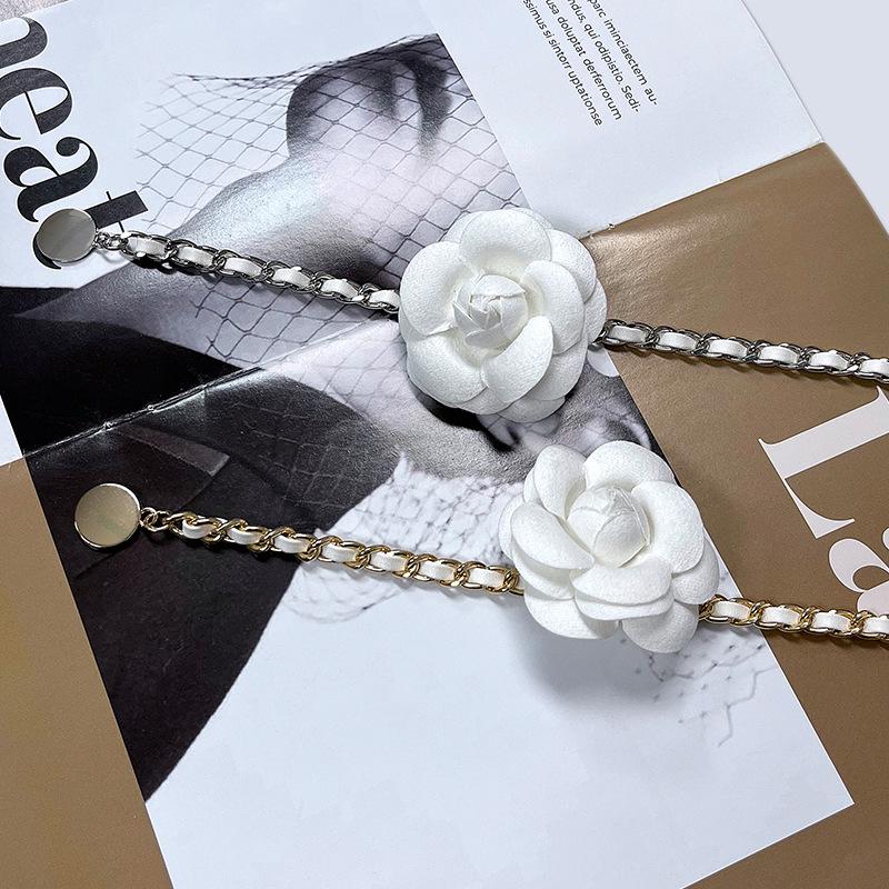 Flower Cowhide Inlaid Metal Thin Waist Chain for Women's Waist Slim Fitted with Dress Sweater for Women's Chain