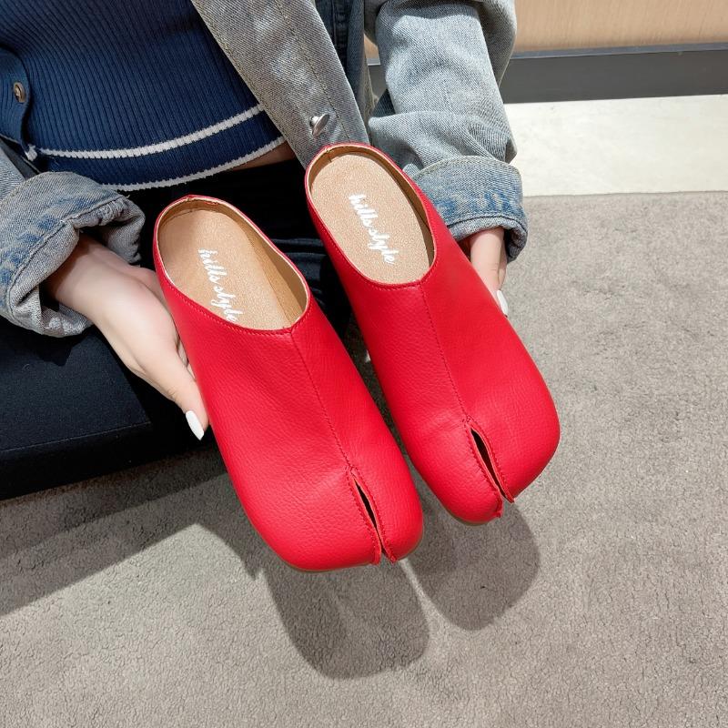Summer And Autumn New Fashion Trend Split Toe Half-slip Small Leather Shoes Women's Soft Sole Comfortable Wrap-around Slippers