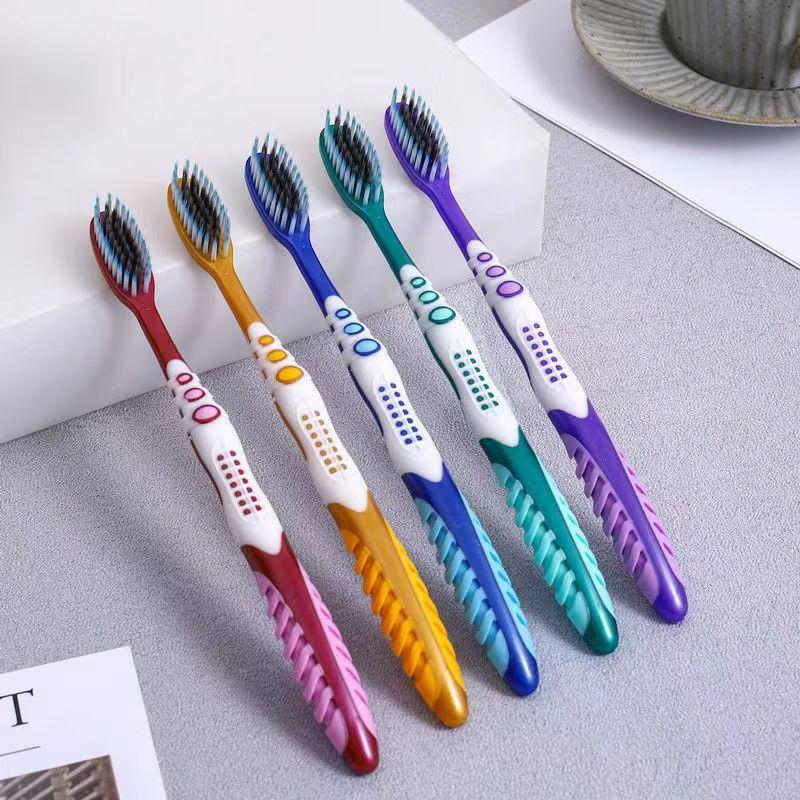 Dospělý zubní kartáček se středně tvrdými štětinami pro pánské zuby a odstraňování skvrn od kouření s nezávislým balením.