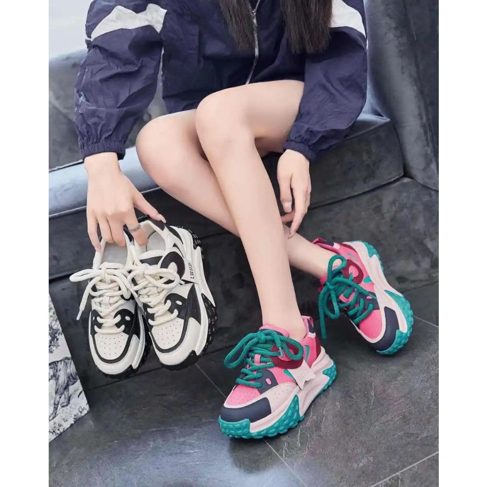 New Thick Sole Sports Shoes Breathable Travel Shoes Women Women Casual Sport Shoes