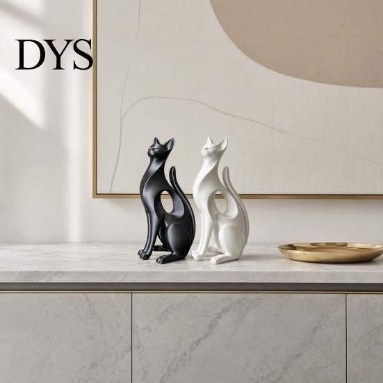 Desk Decorative Cat Figure 3D Printed Figurine, Modern Geometric Sculpture, Minimalist Art Burr-free Ornament Decor for Entryway Shelf, Lover