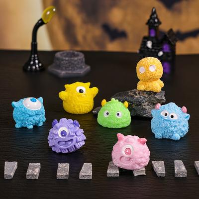 Halloween Miniature Figurehead Doll House Home Car Desktop Resin Craft Decorative Small Figurehead