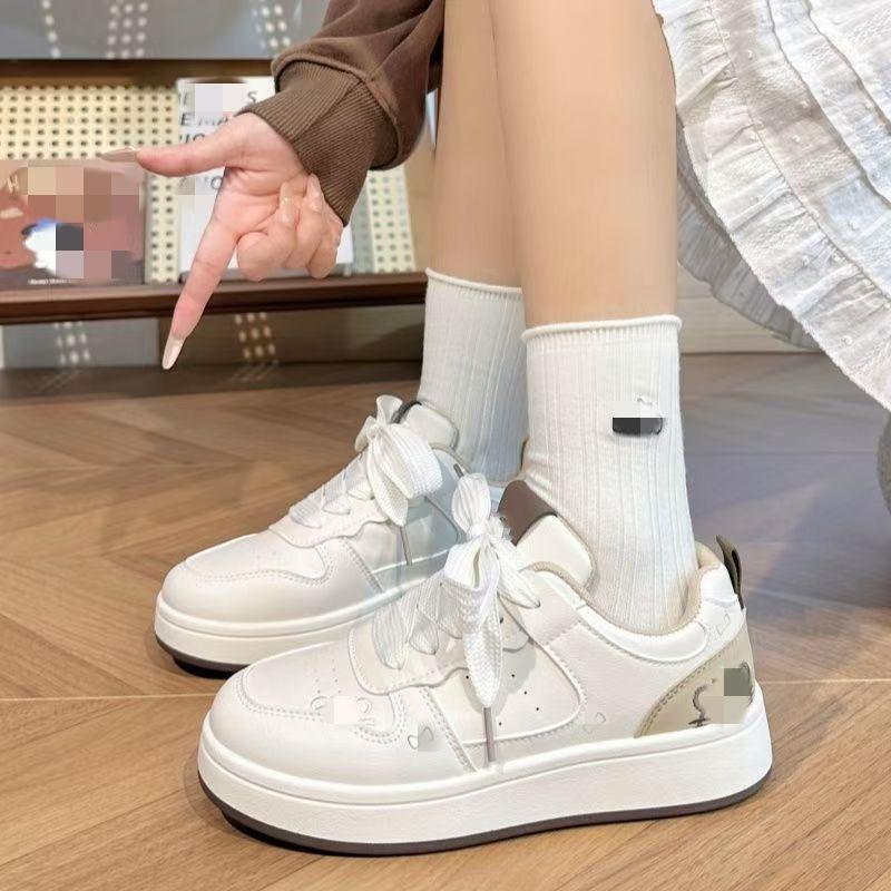 Internet Celebrity Women's Shoes Cute Kitten Platform White Shoes Children 2025 Autumn Explosion Ins Tide Student Casual Board Shoes