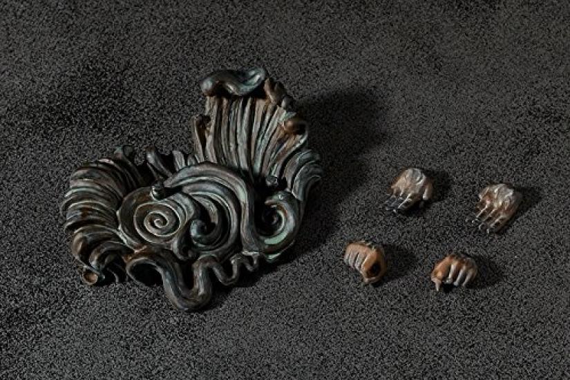 Figurka Generál Fukasa verze dřevořezba celková výška 142 mm malovaná pohyblivá figurka styl Takeya volně stojící cca. PVC a ABS