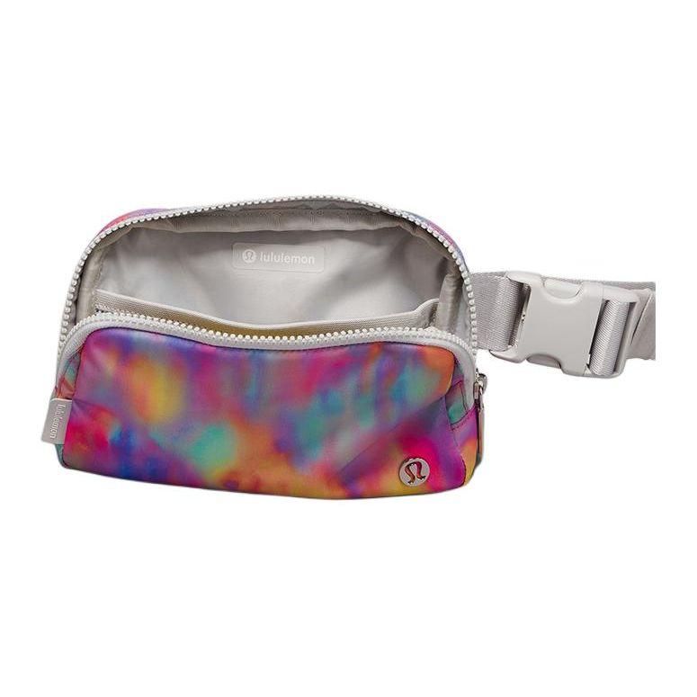 Lululemon Everywhere 1L Gradient Color Zipper Nylon Crossbody Waist Bag Regular Women Bags Multicolor LU9B48S-PWPM/VPOR