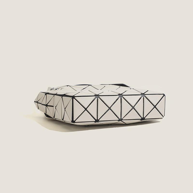 IELGY Spring Summer Geometric Diamond Bag All-Match One-Shoulder Underarm Bag