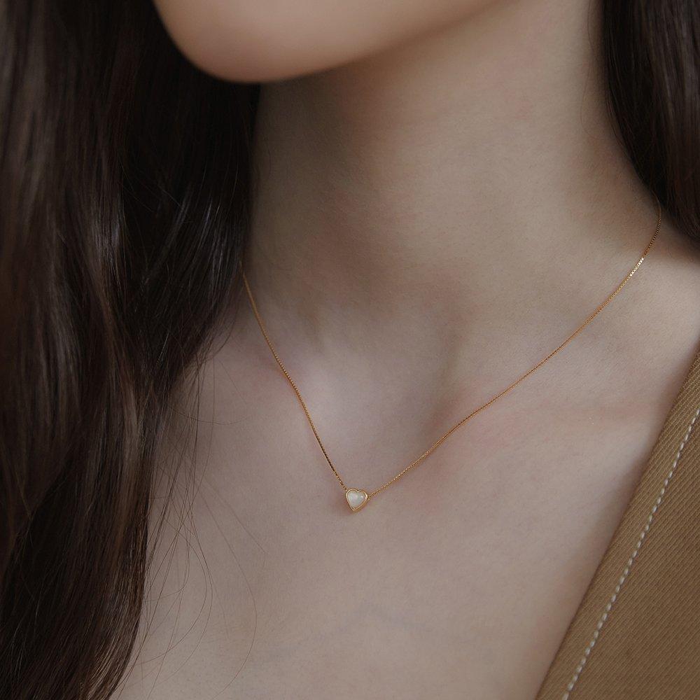 (92.5 Silver) Mother of Pearl Heart Pendant Necklace Nz2433