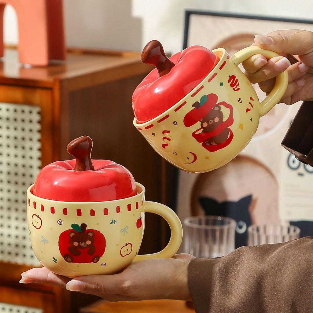 Creative Apple Ceramic Mug with Lid Retro Drinking Cup High Appearance Level Home Breakfast Cup Coffee Cup Souvenir
