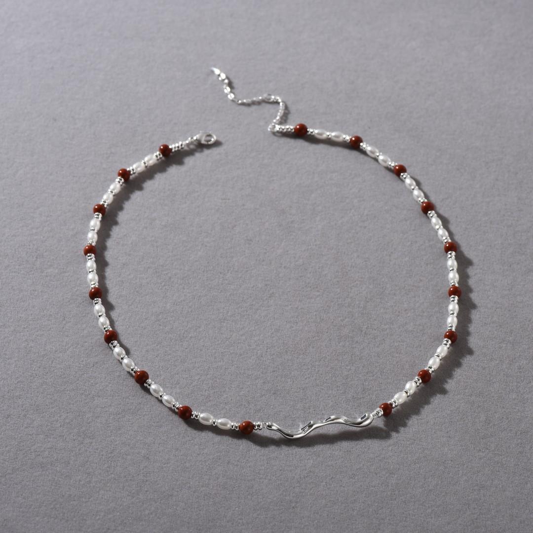 

Niche Personality Unique Agate Pearl Beaded High-Grade Metal Copper Platinum Clavicle Chain Simple Temperament Necklace
