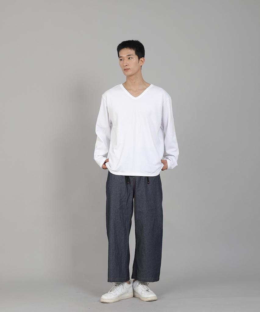 Seinteukeulu Plain V-Neck Sweatshirt Rvs-874 White