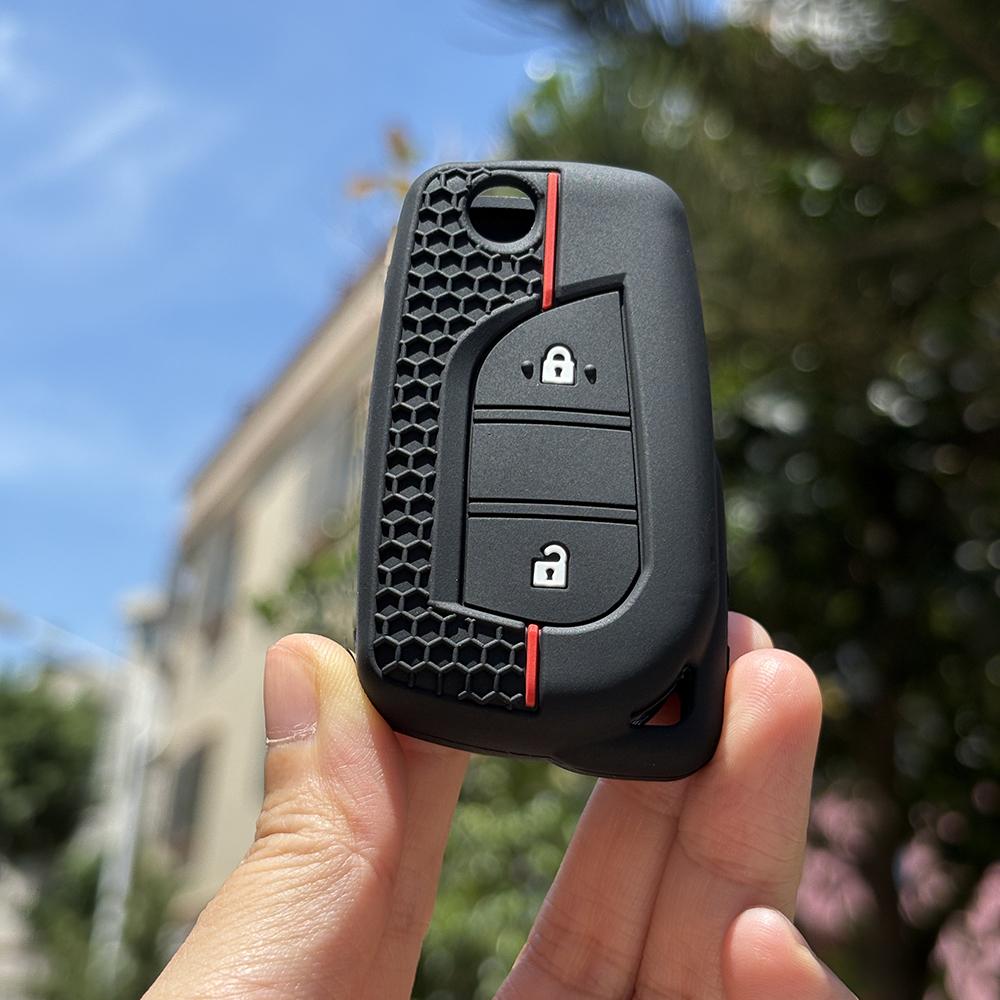 Keychain Protect For Toyota Camry 70 Aygo X Cross Yaris Prius Verso C-Hr Clicker Corolla Rav4 Knife Remote Key Cover Caps