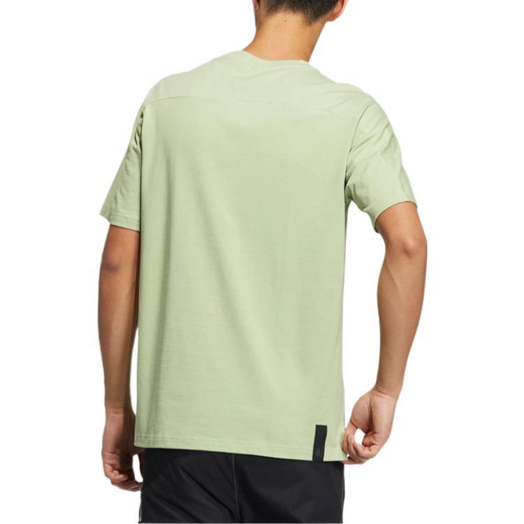 adidas T Shirts Men's Green Crew Neck Moderate Straight Fit HE5174