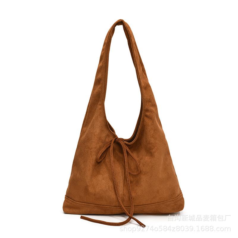 Korean Niche Design Underarm Tote Bag 2025 New Retro Suede Versatile Commuter Large-capacity Shoulder Bag