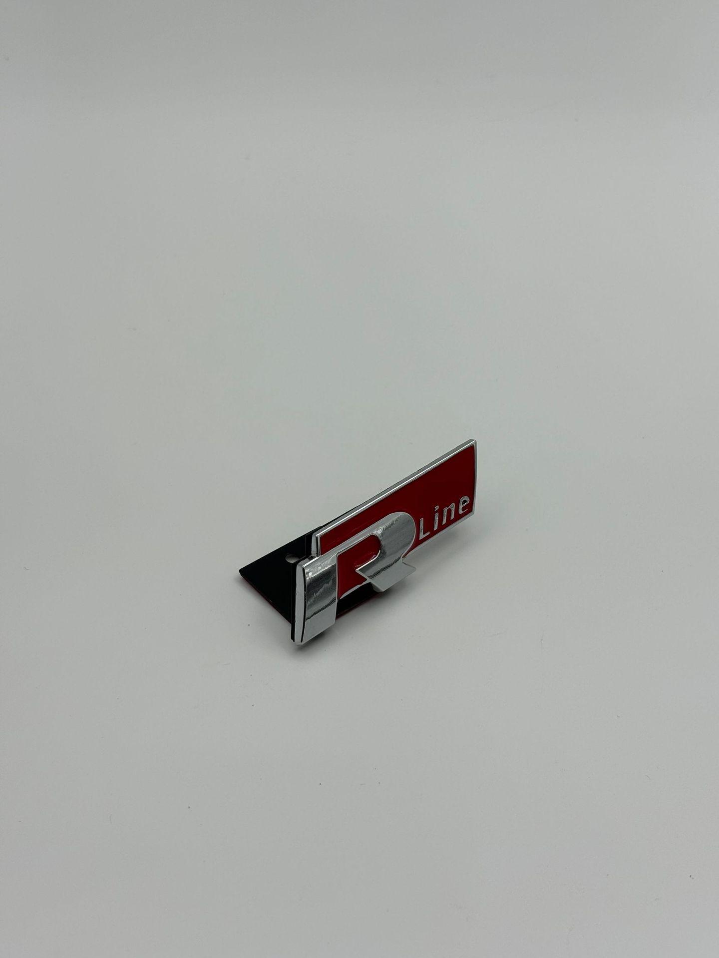 Металлический центральный значок решетки радиатора Volkswagen Polo/Tiguan R-Line