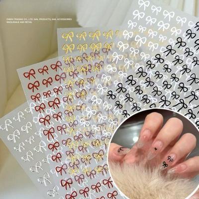 Nagelkunst Schleifenaufkleber Neues Abziehbild Schwarz und Weiß Goldstempel Dünner Robuster Stil Kann Aufgeklebt werden Einfacher Nagelschmuck