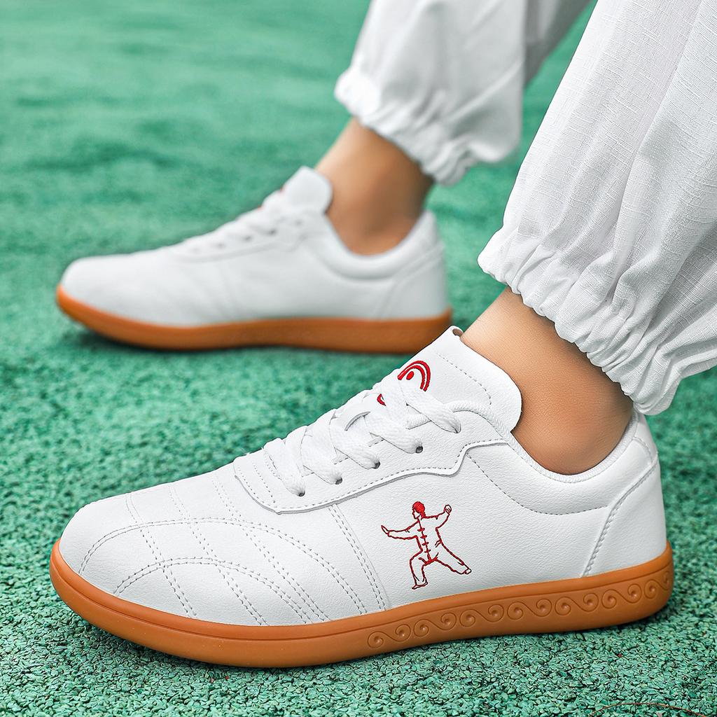 New Tai Chi Shoes Autumn and Winter Soft Sole Full Leather Wushu Shoes Breathable Tai Chi Shoes Baduanjin Practice Shoes
