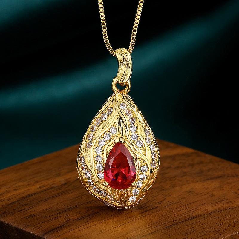 Colar de Joia Joia Retro Cobre Banhado a Ouro Cor de Corindo Vermelho Tesouro Produtos de Alta Qualidade para Mulheres