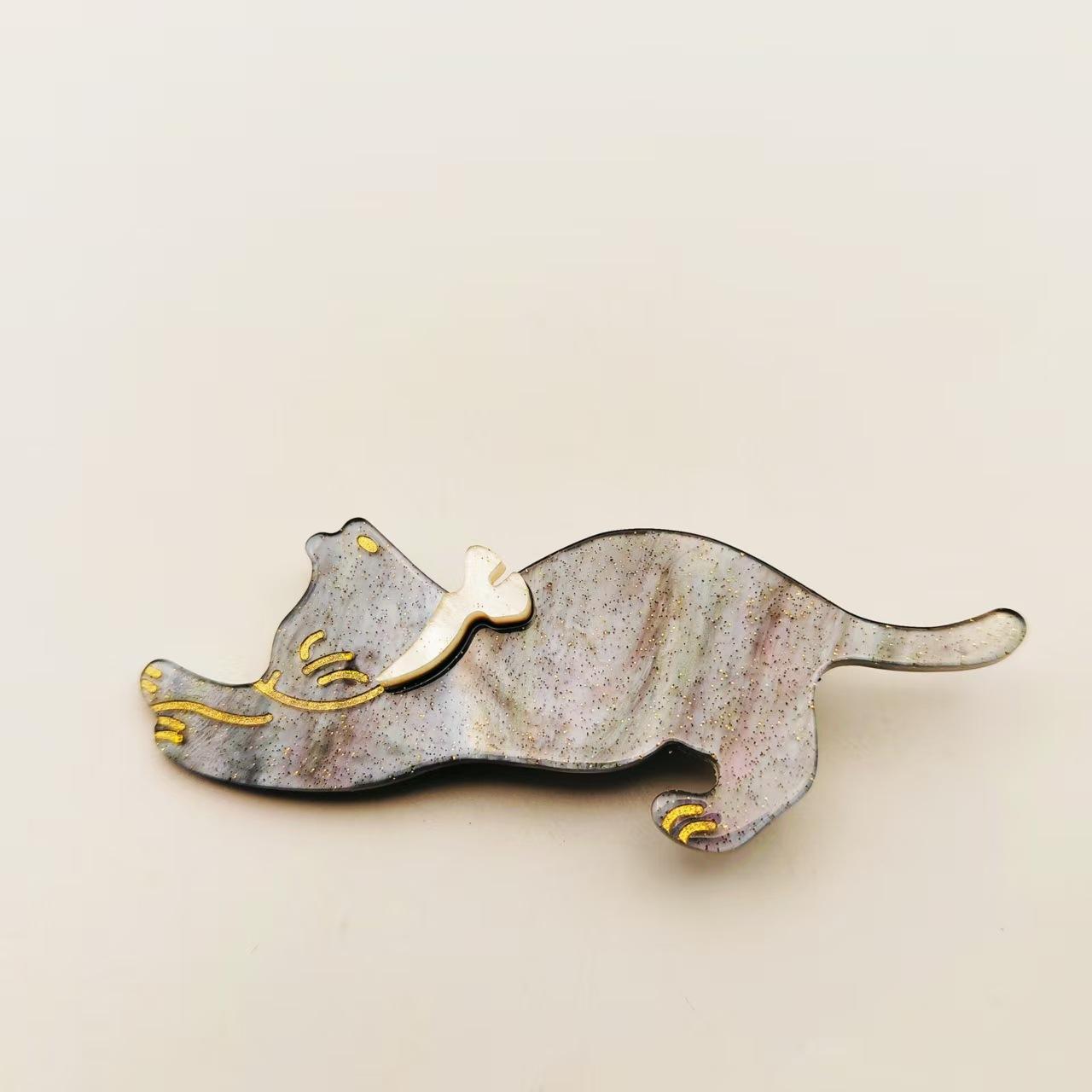 

Dreamy Starry Sky Cat Hair Clips for Girls. Sparkling Star Design, Cute Cat Shape, High-end Vibe. Perfect for Back of Head. ONE SIZE FITS MOST&Mixed materials