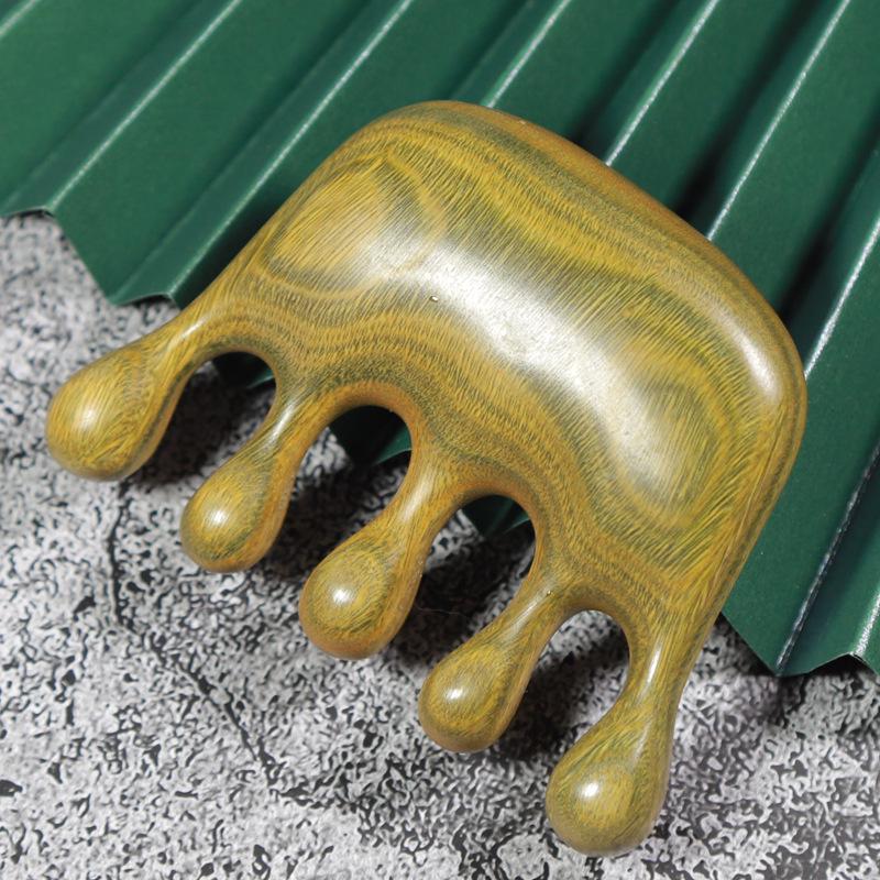

Jingxian Large Five-Tooth Scalp Massager Comb in Argentina Green & Golden Sandalwood