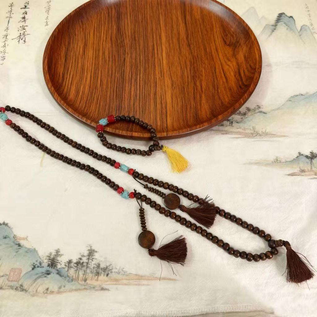 Ethnic Necklace: Retro Wooden Beads & Bodhi Pendant for Men & Women – Versatile Sweater Chain