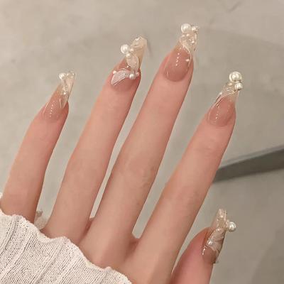 24 Stück Frischer und sanfter Wind Tragen Nagelkunst Lange Perle Entladen Falsche Nagelstücke